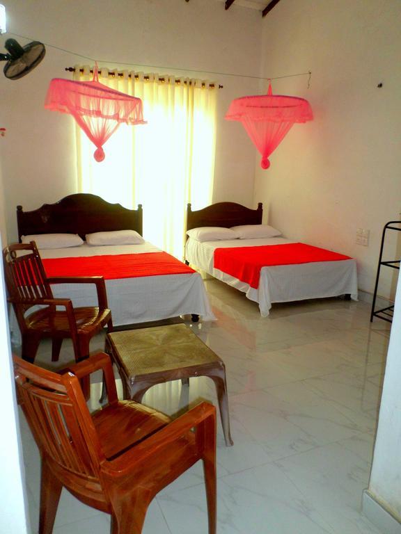 Lion Rest Hotel Anuradhapura Eksteriør billede