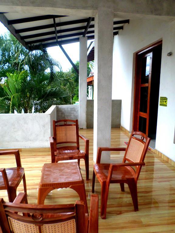 Lion Rest Hotel Anuradhapura Eksteriør billede