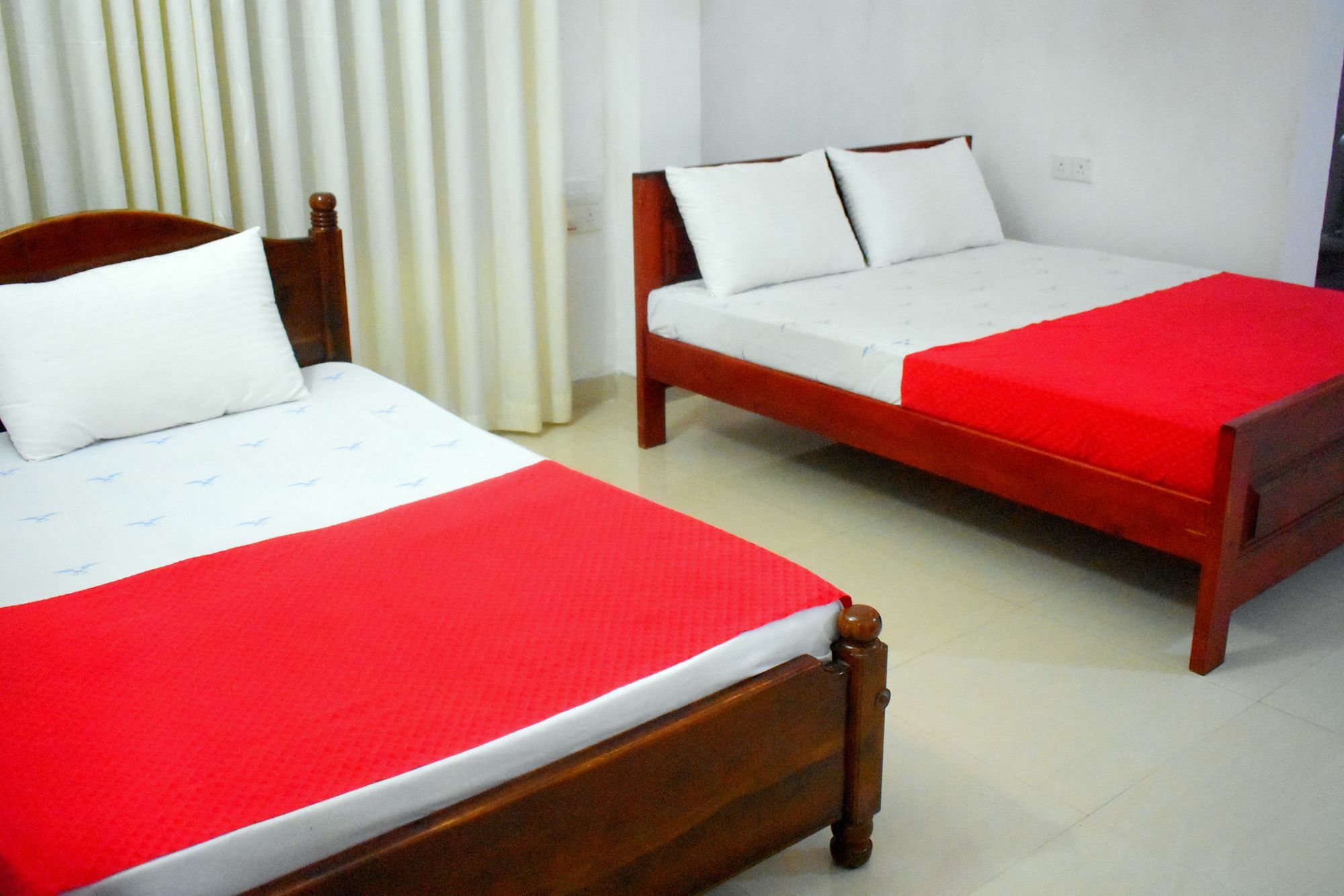 Lion Rest Hotel Anuradhapura Eksteriør billede